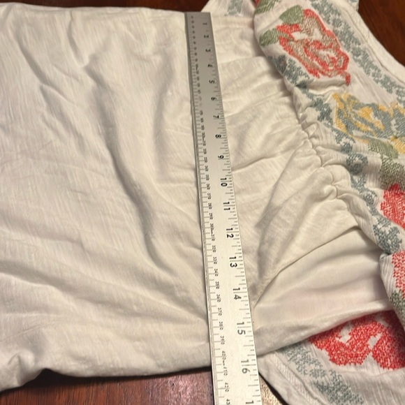 The Impeccable Pig off shoulder embroderied floral top size small - Picture 10 of 10